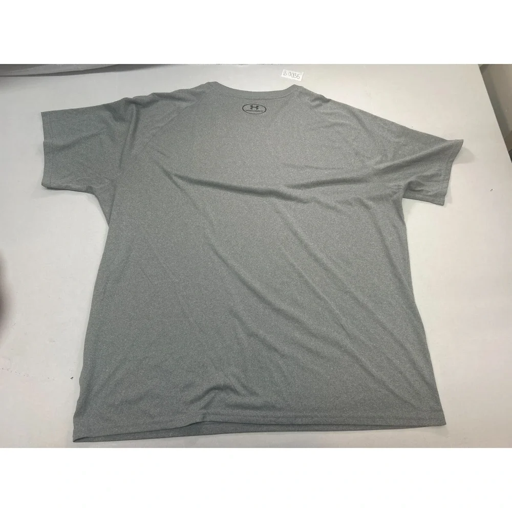 Under Armour t-shirt Men's size 2XL gray
